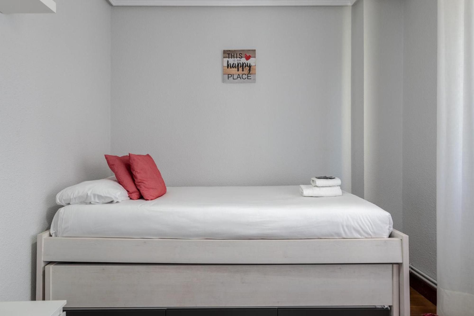 Etxebarria Apartment By People Rentals Bilbao Dış mekan fotoğraf